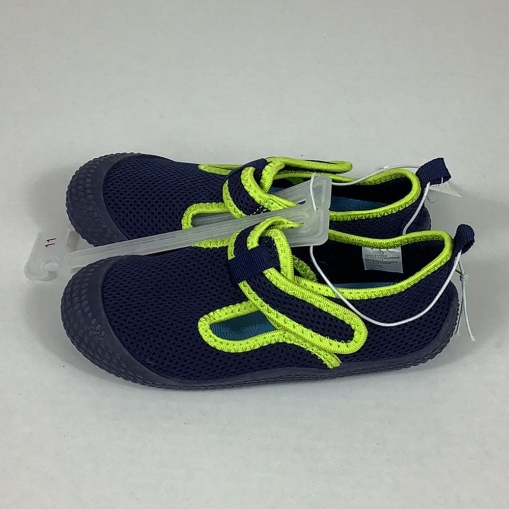 Cat & Jack Water Shoes Navy Oscar